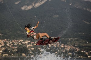 Larisa Morales es una atleta del wakeboard en ascenso_Foto Mauro Puccini_Red Bull Content Pool