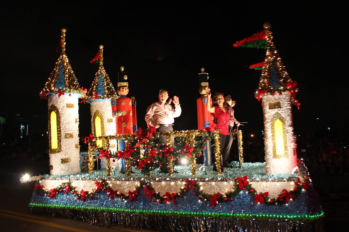 Desfile Navideño de la ciudad de McAllen