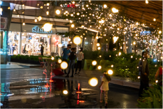 ¡Espectacular Encendido de Árbol en Midtown Jalisco!