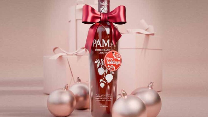 Brinda en rojo y azul