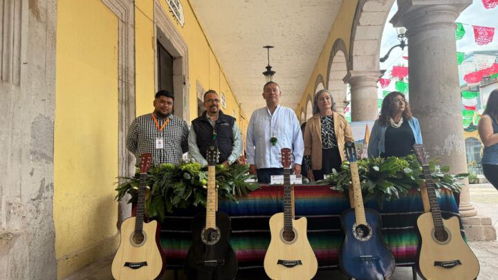 Ahualulco de Mercado anuncia