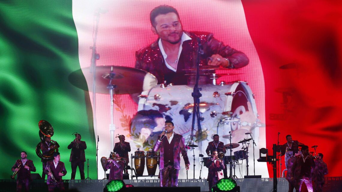 “La madre de todas las bandas” “La madre de todas las bandas”